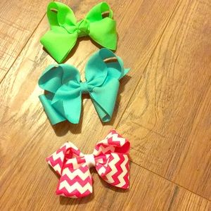 Girls Hair bow  Bundle!!!!